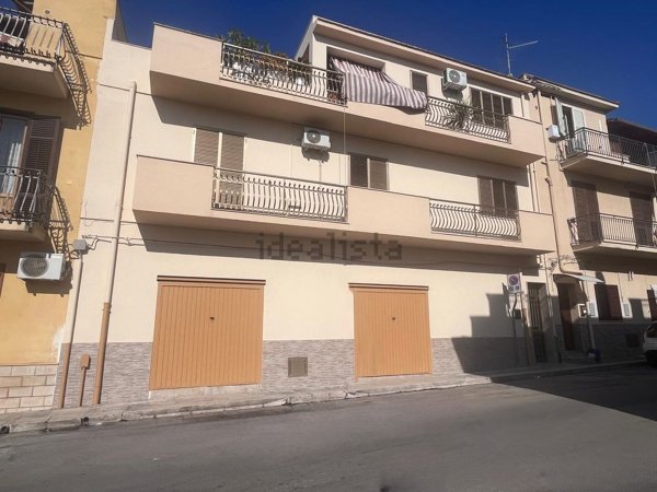 casa indipendente in vendita a Terrasini in zona Cala Rossa