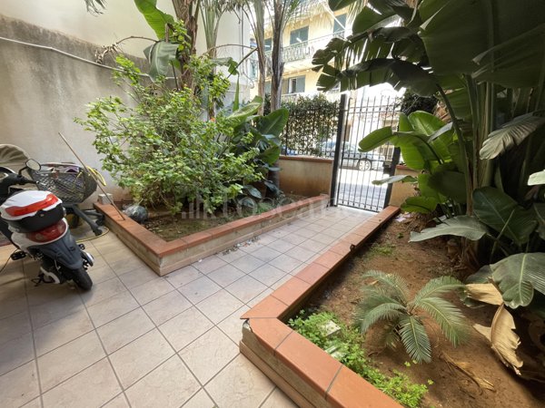 casa indipendente in vendita a Terrasini