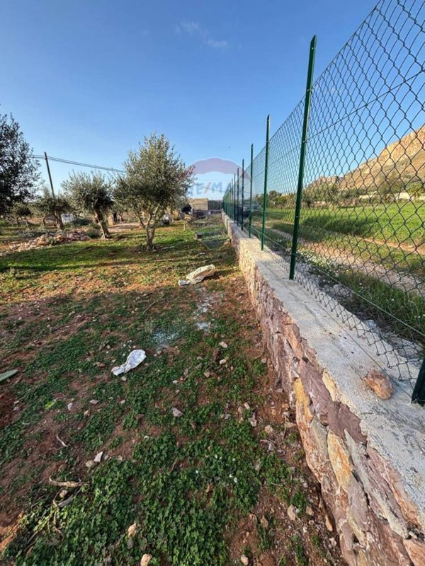 terreno edificabile in vendita a Terrasini in zona Paternella