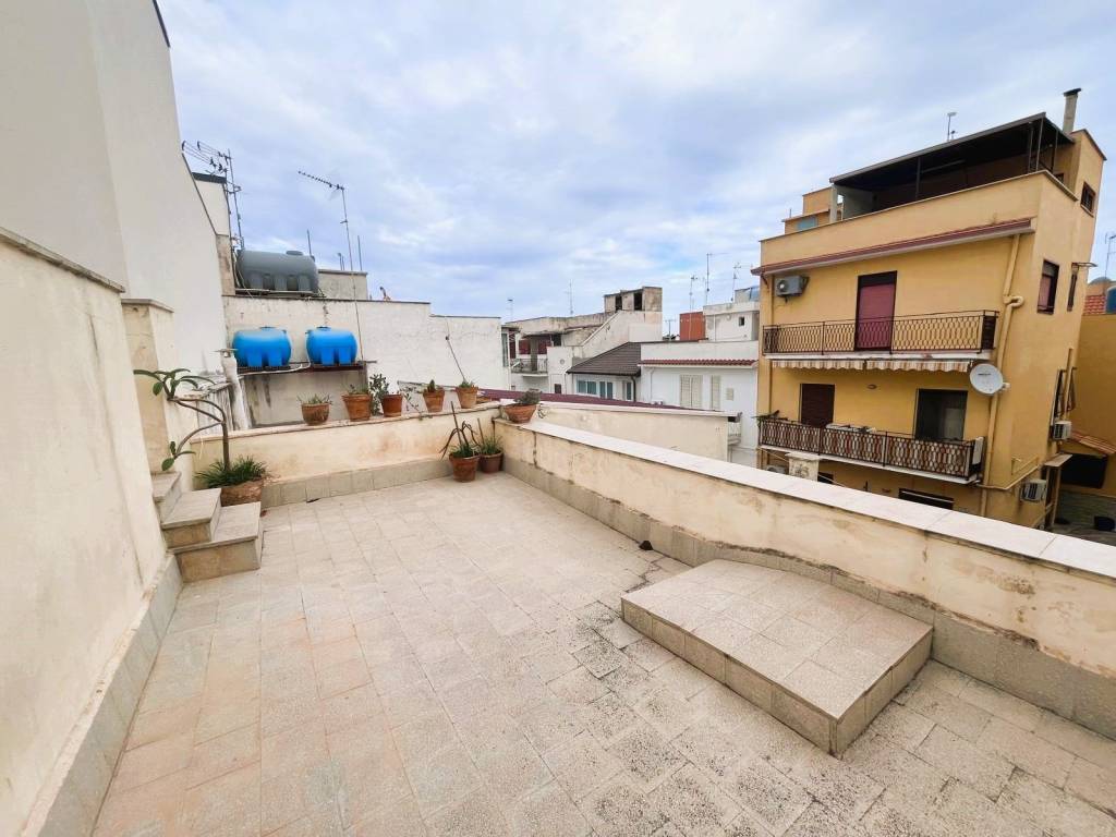 casa indipendente in vendita a Terrasini