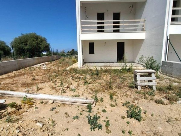 casa indipendente in vendita a Terrasini in zona Paternella