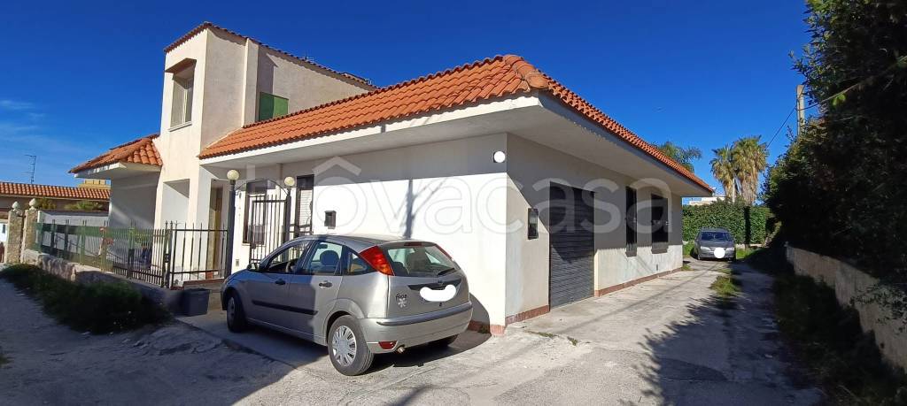 casa indipendente in vendita a Terrasini