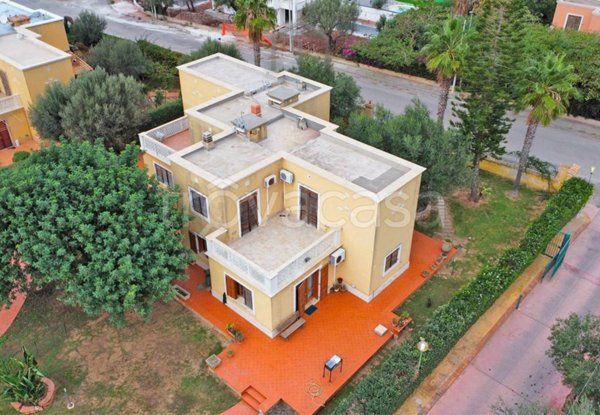 casa indipendente in vendita a Terrasini