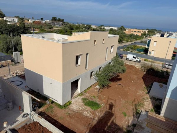 casa indipendente in vendita a Terrasini
