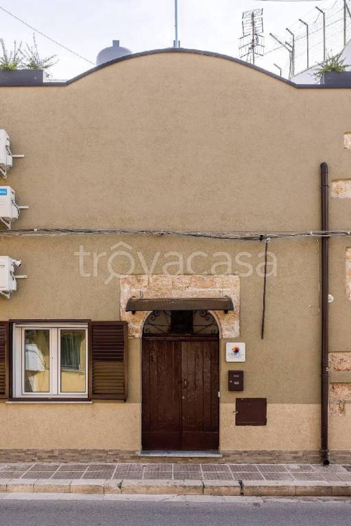 casa indipendente in vendita a Terrasini