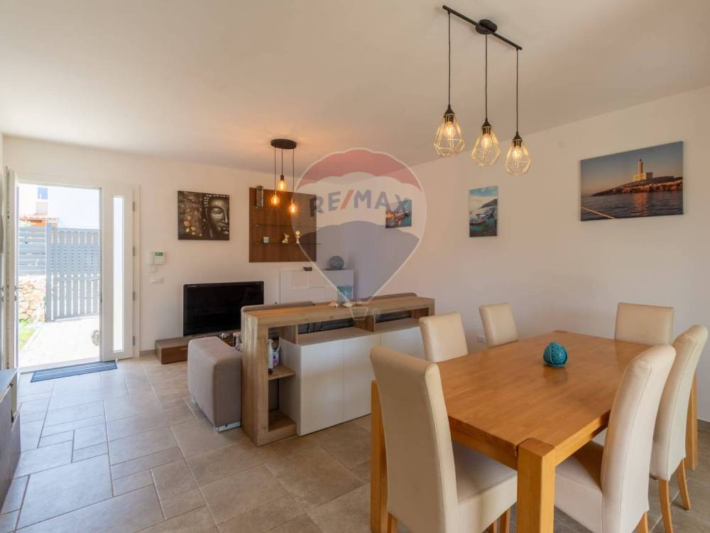 casa indipendente in vendita a Terrasini in zona Cala Rossa