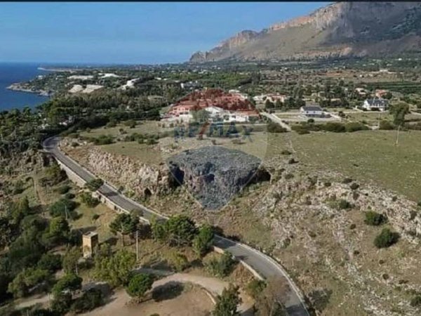 terreno agricolo in vendita a Terrasini in zona Città del Mare/Perla del Golfo