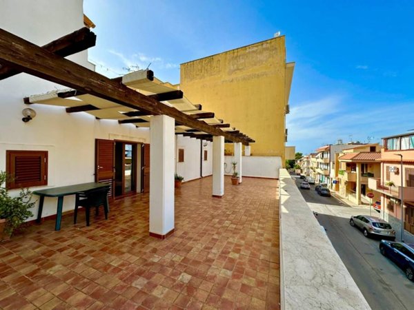casa indipendente in vendita a Terrasini