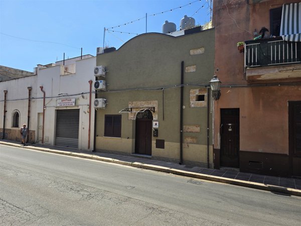 casa indipendente in vendita a Terrasini