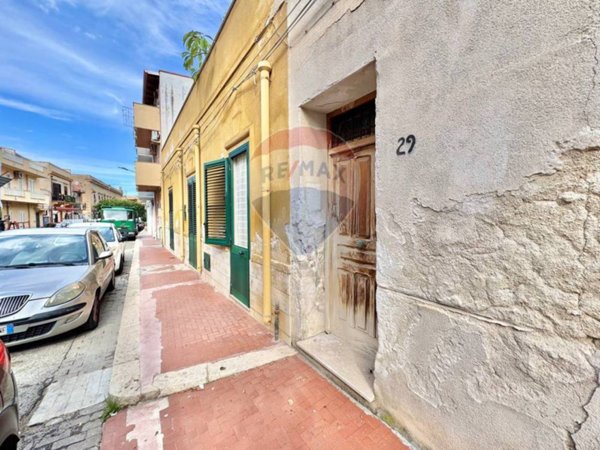 casa indipendente in vendita a Terrasini