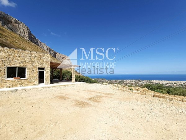 quadrivano in vendita a Terrasini