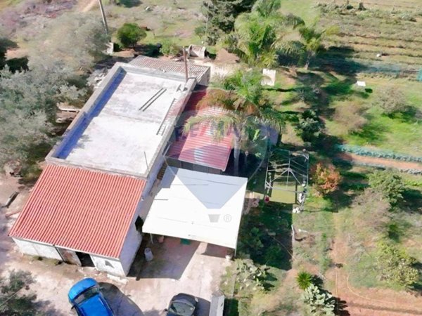 casa indipendente in vendita a Terrasini in zona Paternella