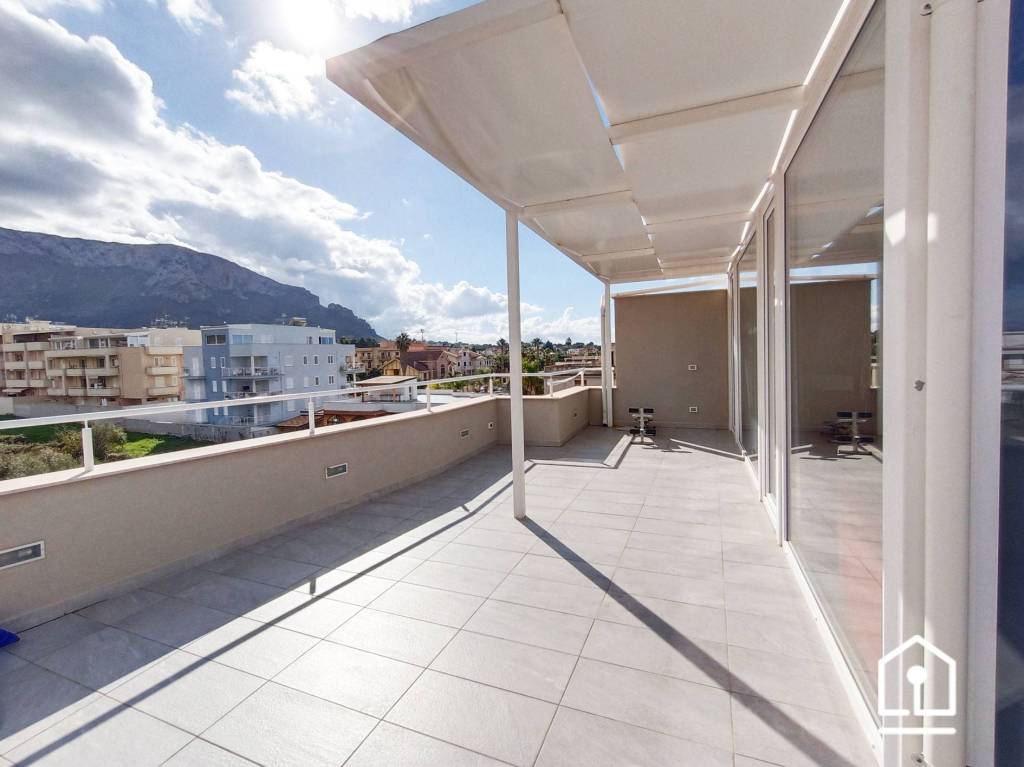 appartamento in vendita a Terrasini