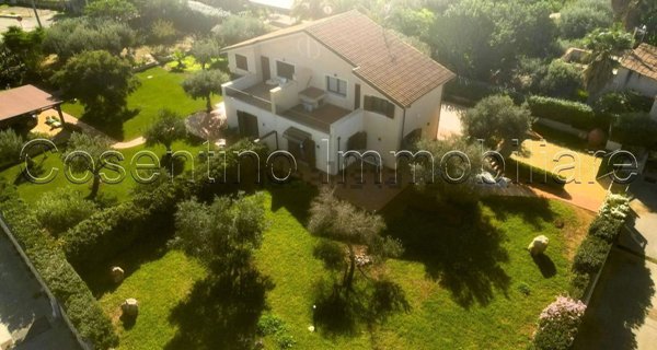 casa indipendente in vendita a Terrasini in zona Cala Rossa