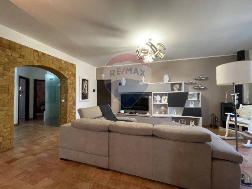 appartamento in vendita a Terrasini in zona Paternella