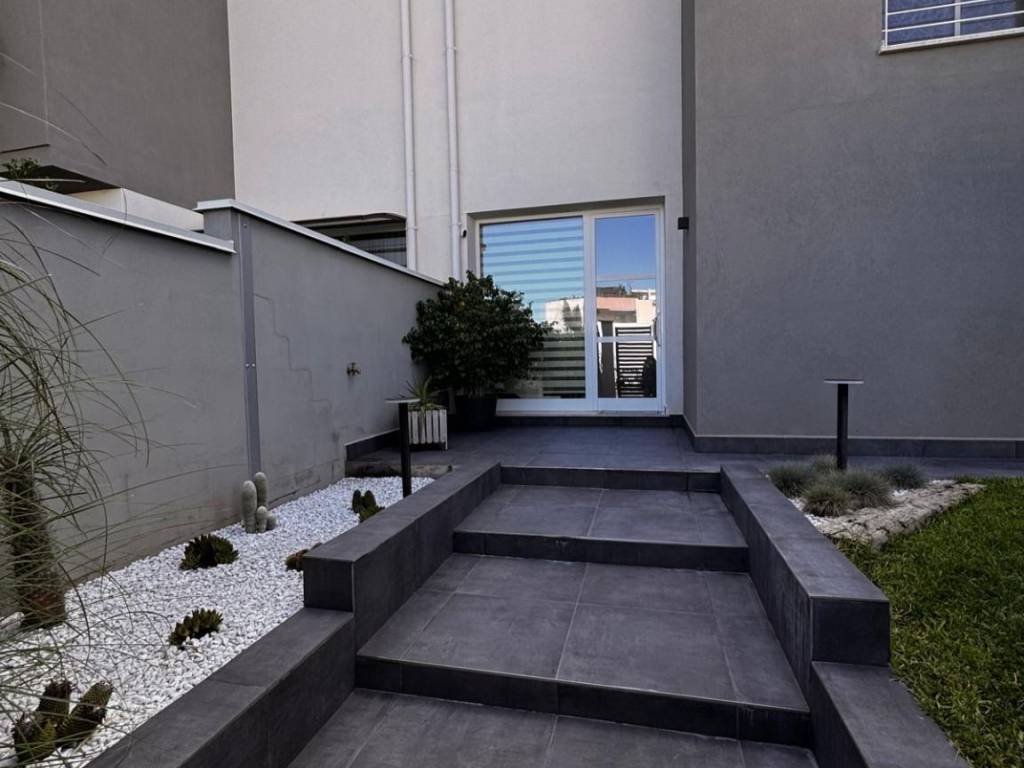 casa indipendente in vendita a Terrasini