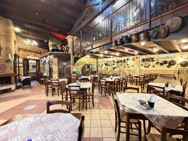 negozio in vendita a Terrasini