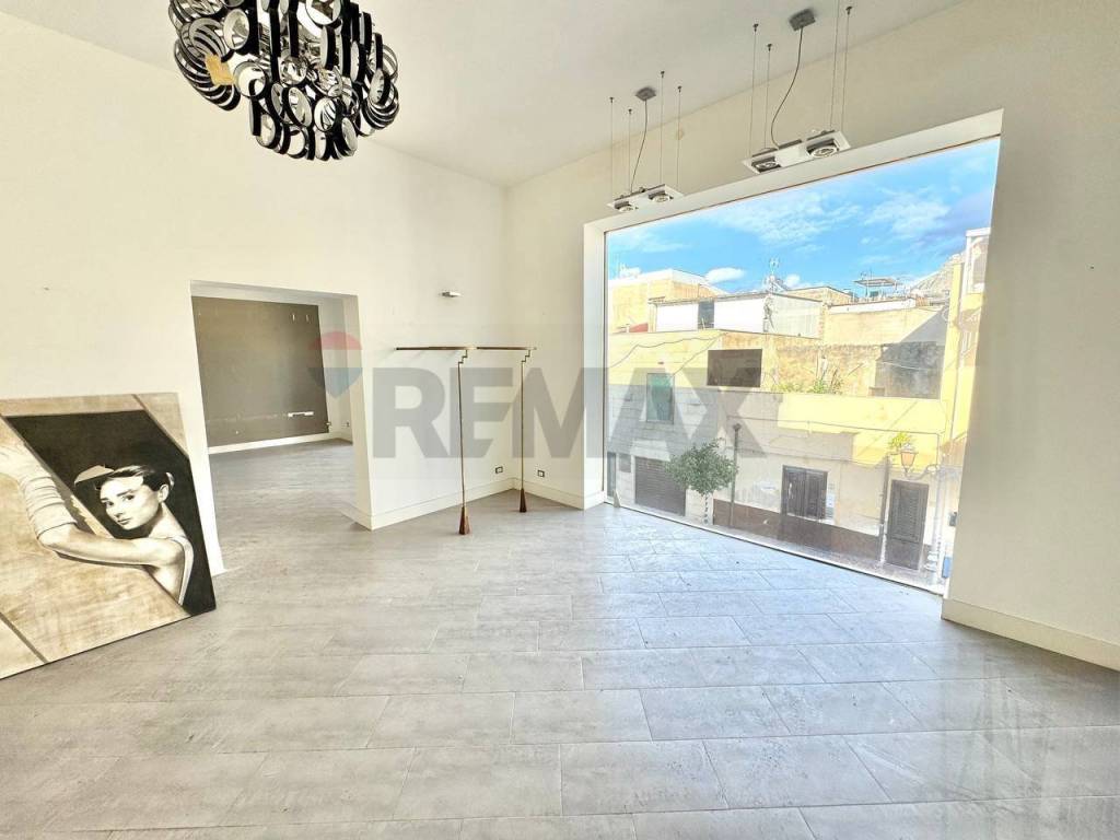 negozio in vendita a Terrasini