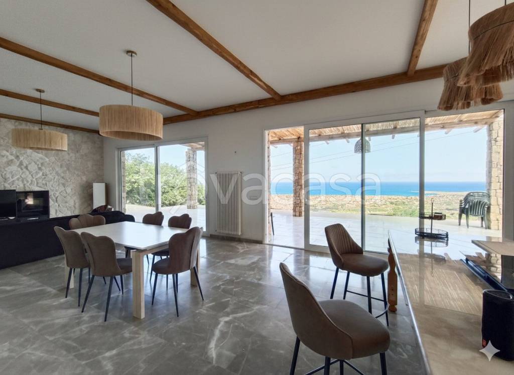 casa indipendente in vendita a Terrasini