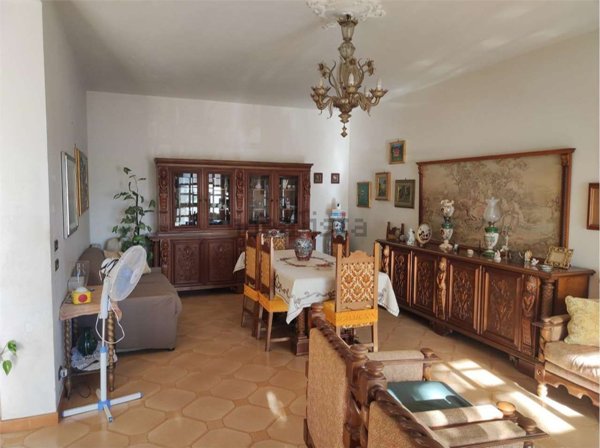 casa indipendente in vendita a Terrasini
