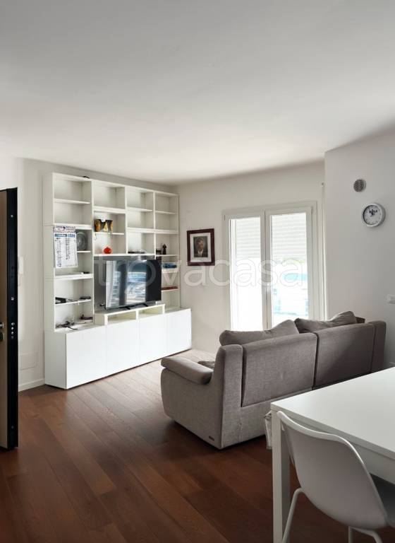 appartamento in vendita a Terrasini in zona Cala Rossa