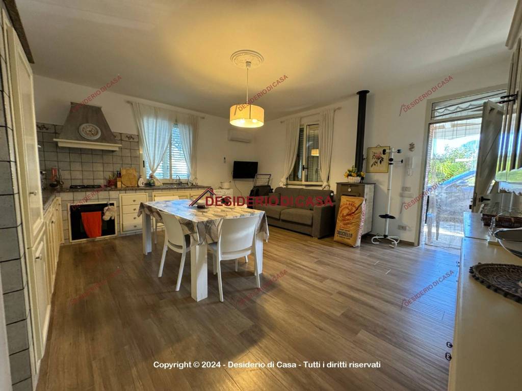 casa indipendente in vendita a Terrasini in zona Serra