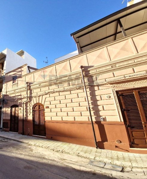 casa indipendente in vendita a Terrasini