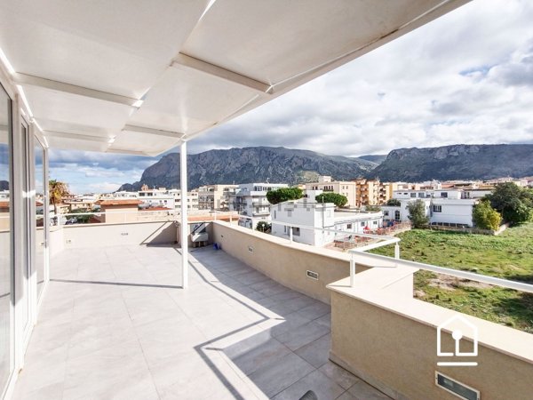 appartamento in vendita a Terrasini