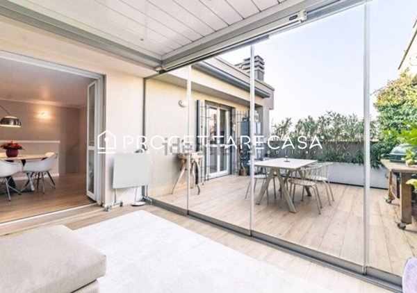 casa indipendente in vendita a Terrasini in zona Cala Rossa