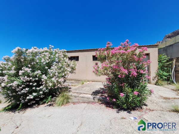 rudere in vendita a Terrasini