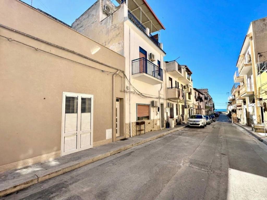 casa indipendente in vendita a Terrasini