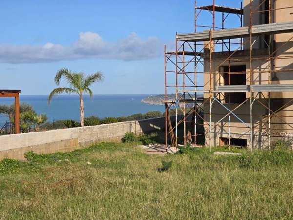 casa indipendente in vendita a Terrasini