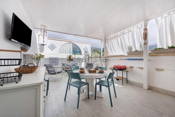 casa indipendente in vendita a Terrasini