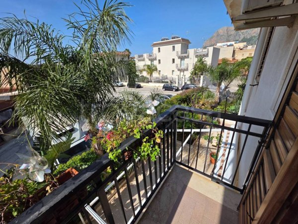 appartamento in vendita a Terrasini