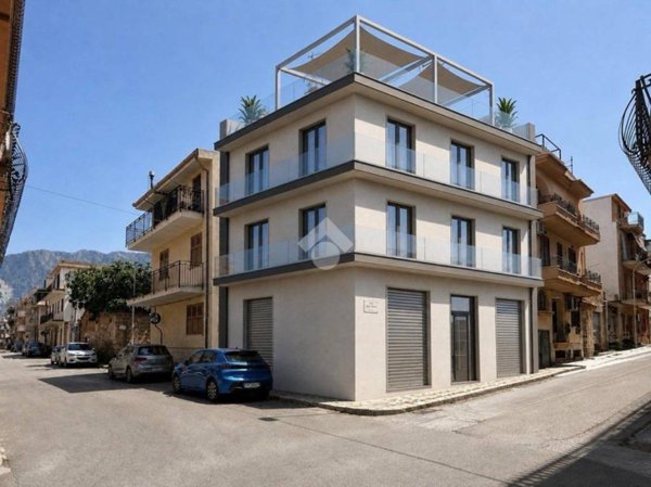 casa indipendente in vendita a Terrasini