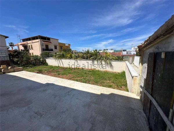 casa indipendente in vendita a Terrasini