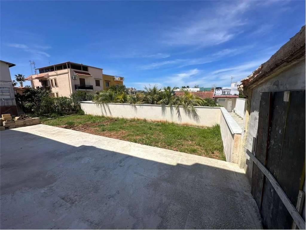 casa indipendente in vendita a Terrasini