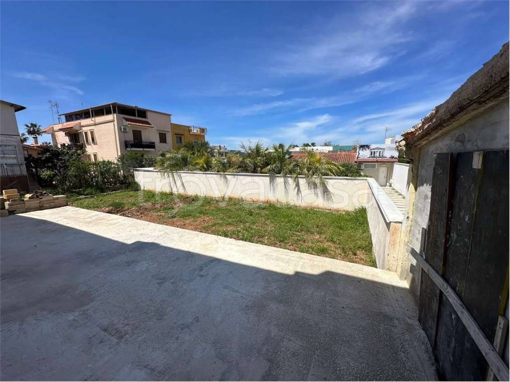 casa indipendente in vendita a Terrasini