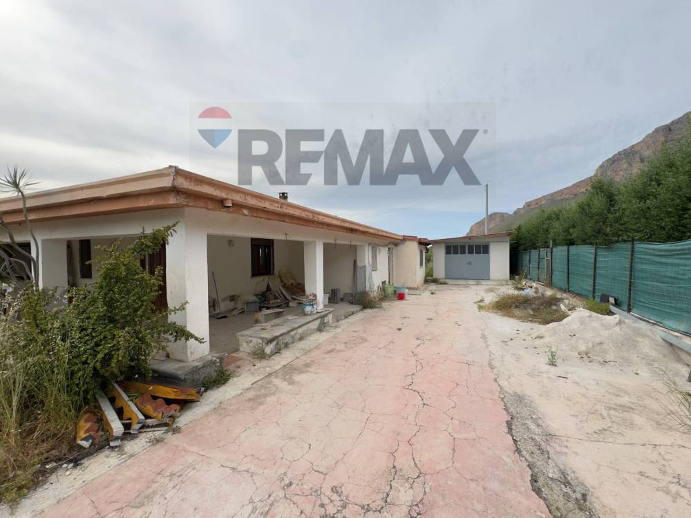 casa indipendente in vendita a Terrasini in zona San Cataldo