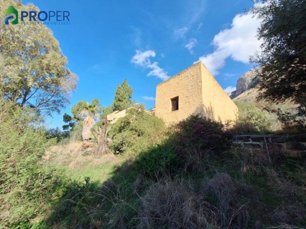 casa indipendente in vendita a Terrasini in zona Paterna