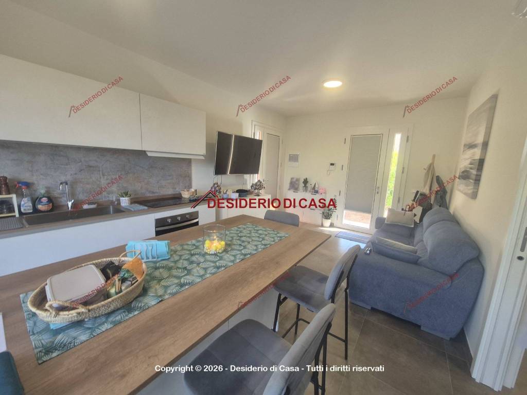 casa indipendente in vendita a Terrasini in zona Paternella