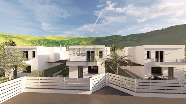 casa indipendente in vendita a Terrasini in zona Cala Rossa