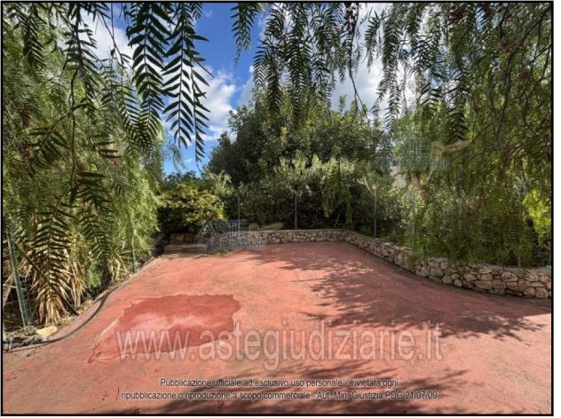 terreno edificabile in vendita a Terrasini