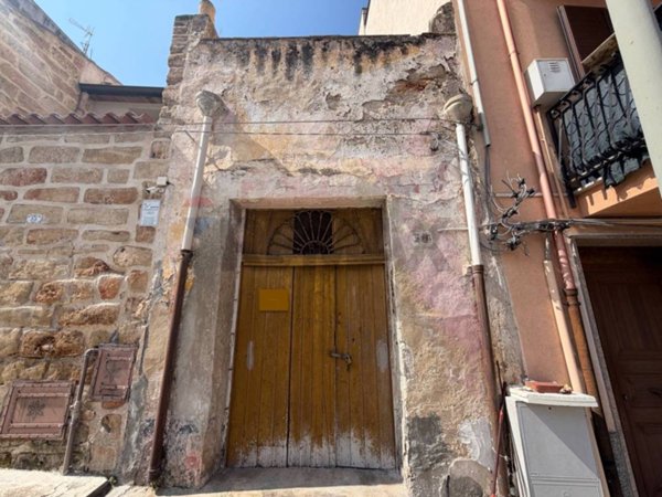 casa indipendente in vendita a Terrasini