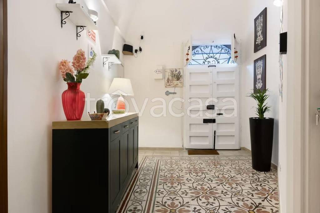 casa indipendente in vendita a Terrasini