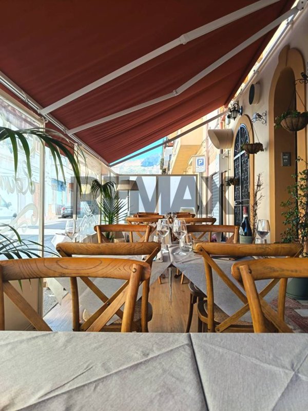 attivita commerciale in vendita a Terrasini
