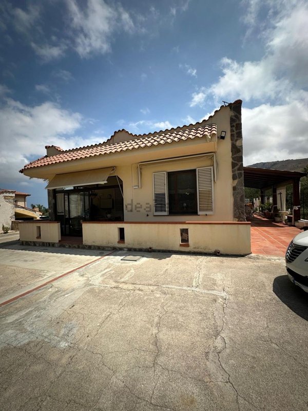 casa indipendente in vendita a Terrasini in zona San Cataldo