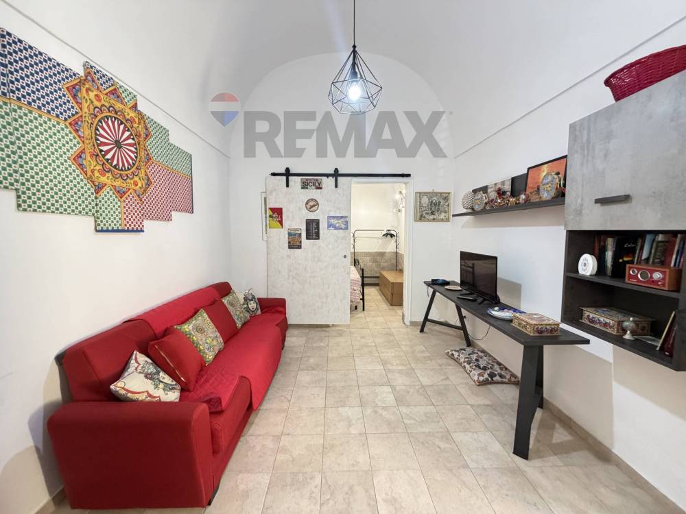 casa indipendente in vendita a Terrasini