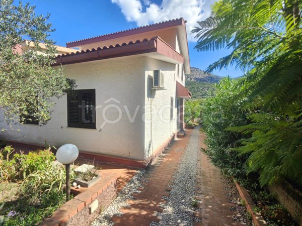 casa indipendente in vendita a Torretta