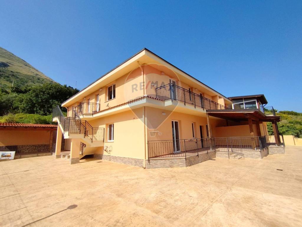 casa semindipendente in vendita a Torretta